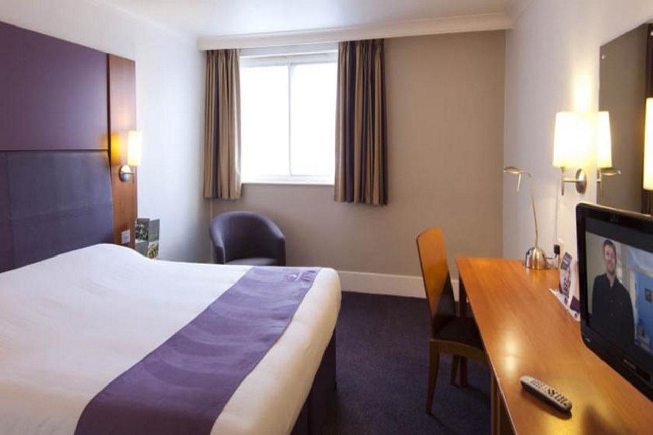 Premier Inn Hatfield Εξωτερικό φωτογραφία